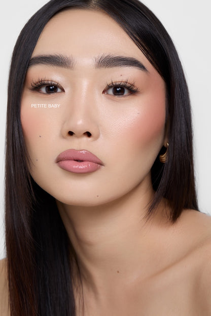 PETITE LASH WARDROBE